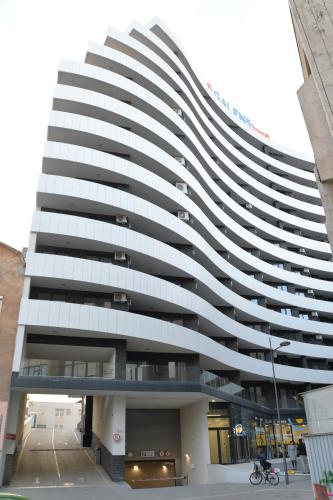 Pupin Palata business apartman B5 Novi Sad stan na dan smestaj na Trgu Galerija kod centra sa terasom liftom garazom i parkingom